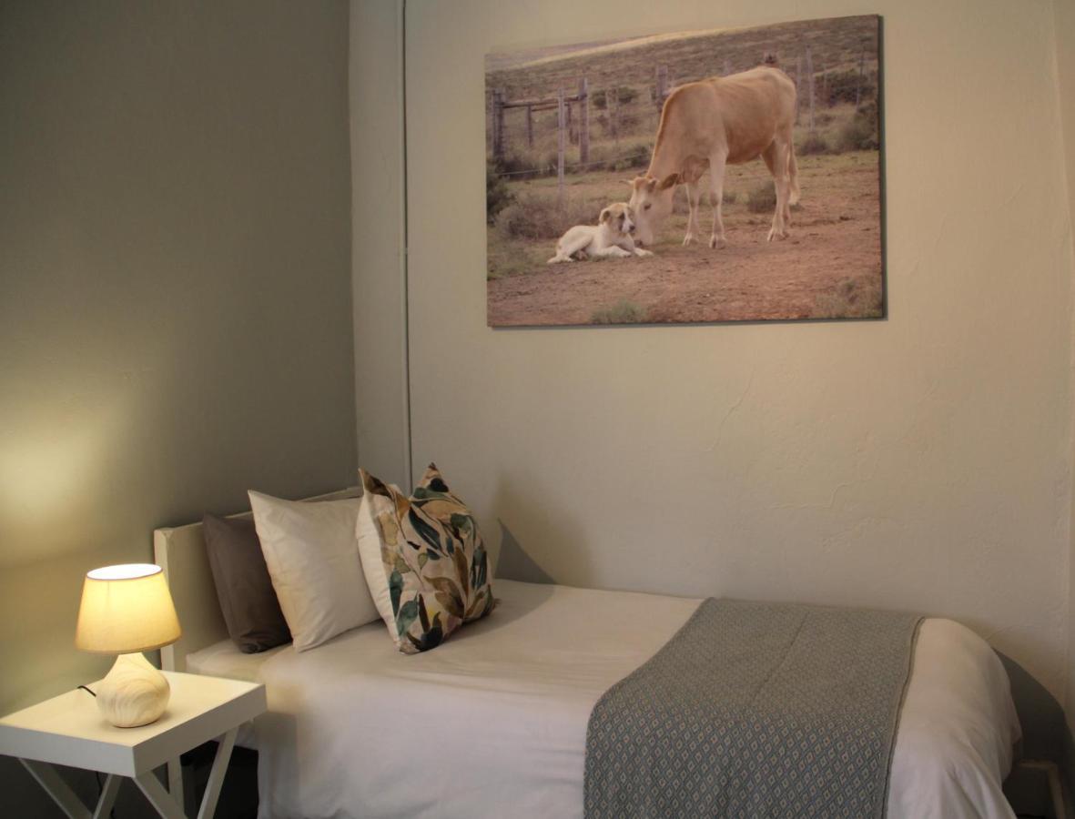 @Karoo Guesthouse กราฟฟ์-เรเน็ต ภายนอก รูปภาพ