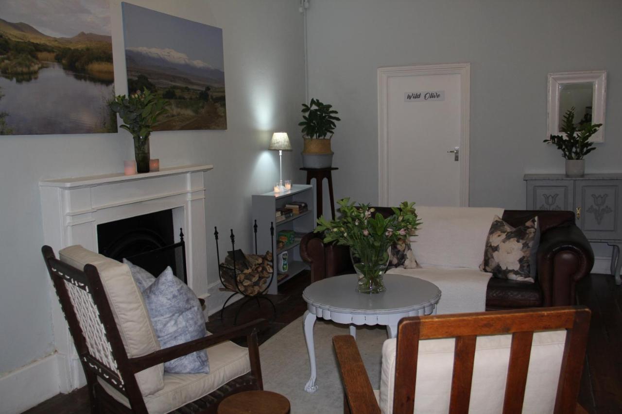 @Karoo Guesthouse กราฟฟ์-เรเน็ต ภายนอก รูปภาพ